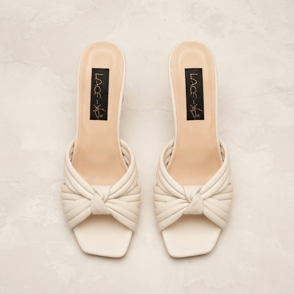 Lace Up Lady Bold-White Flat Sandals