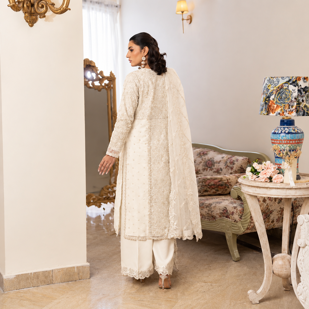 Manahil’s 3-Piece Stitched Luxury Wear Suit – Ivorette