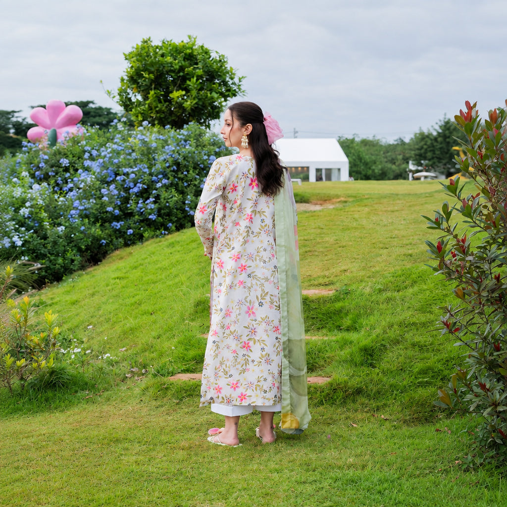 Izel Apparel 3 Piece Unstitched Embroidered Suit Elorin