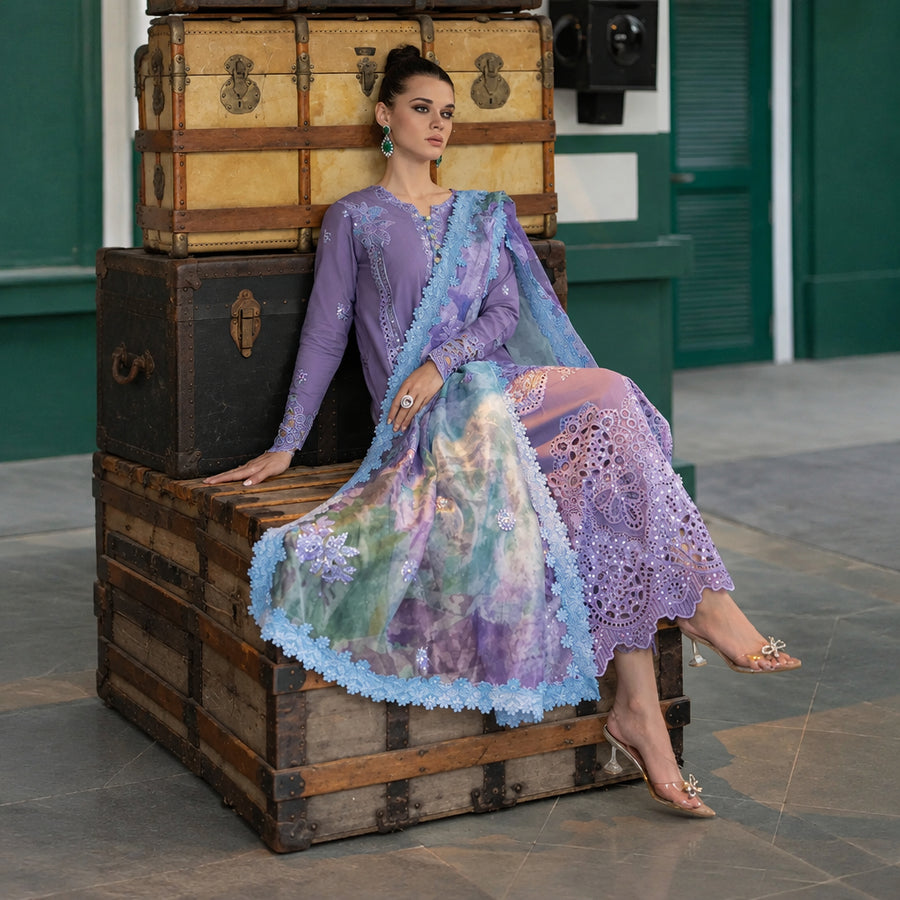 Turbo Light 3 Piece Unstitched Heavy Embroidered Chickan Kari Lawn Suit